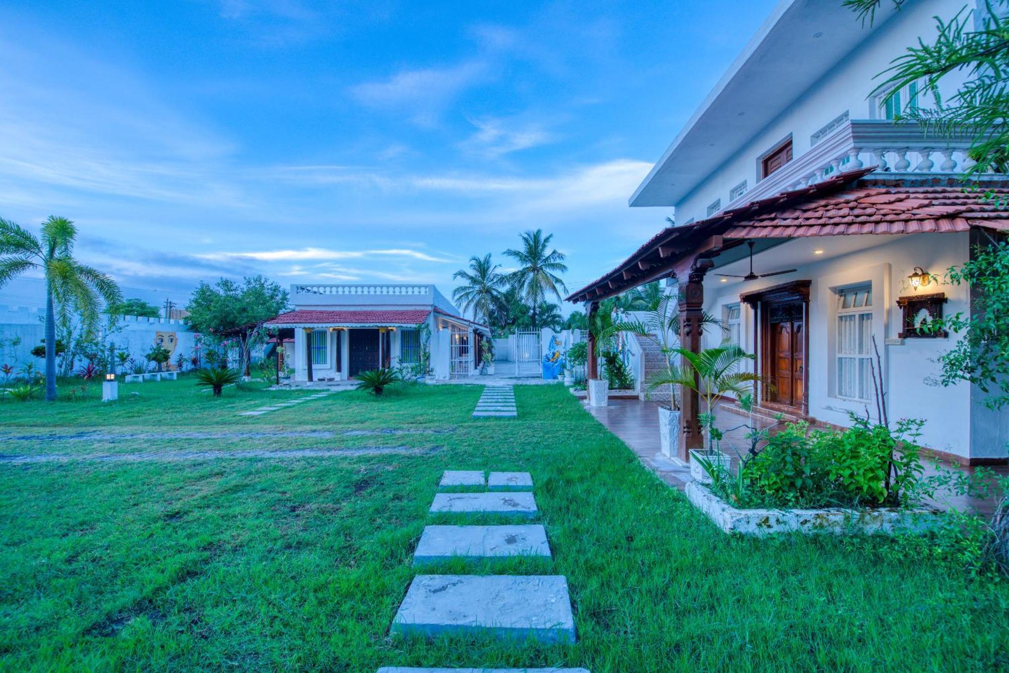 Le Epic Resort Virāmpattinam Εξωτερικό φωτογραφία