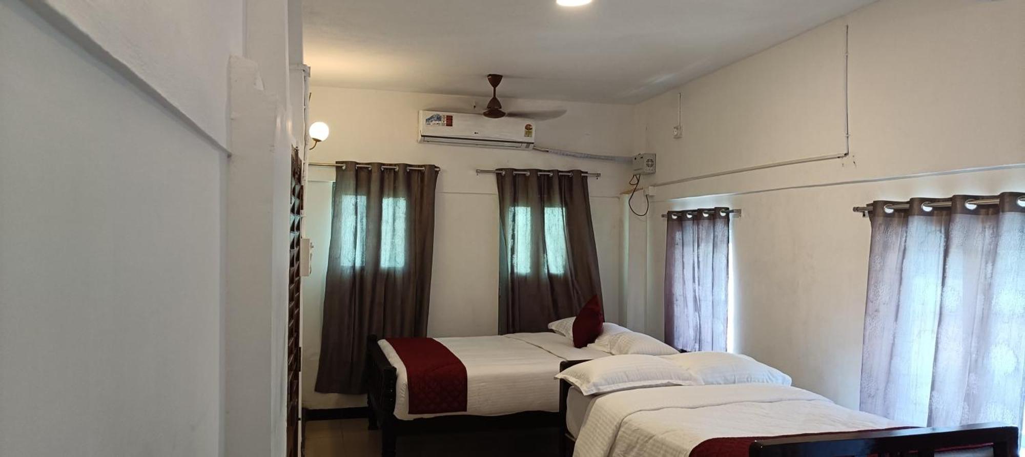 Le Epic Resort Virāmpattinam Εξωτερικό φωτογραφία