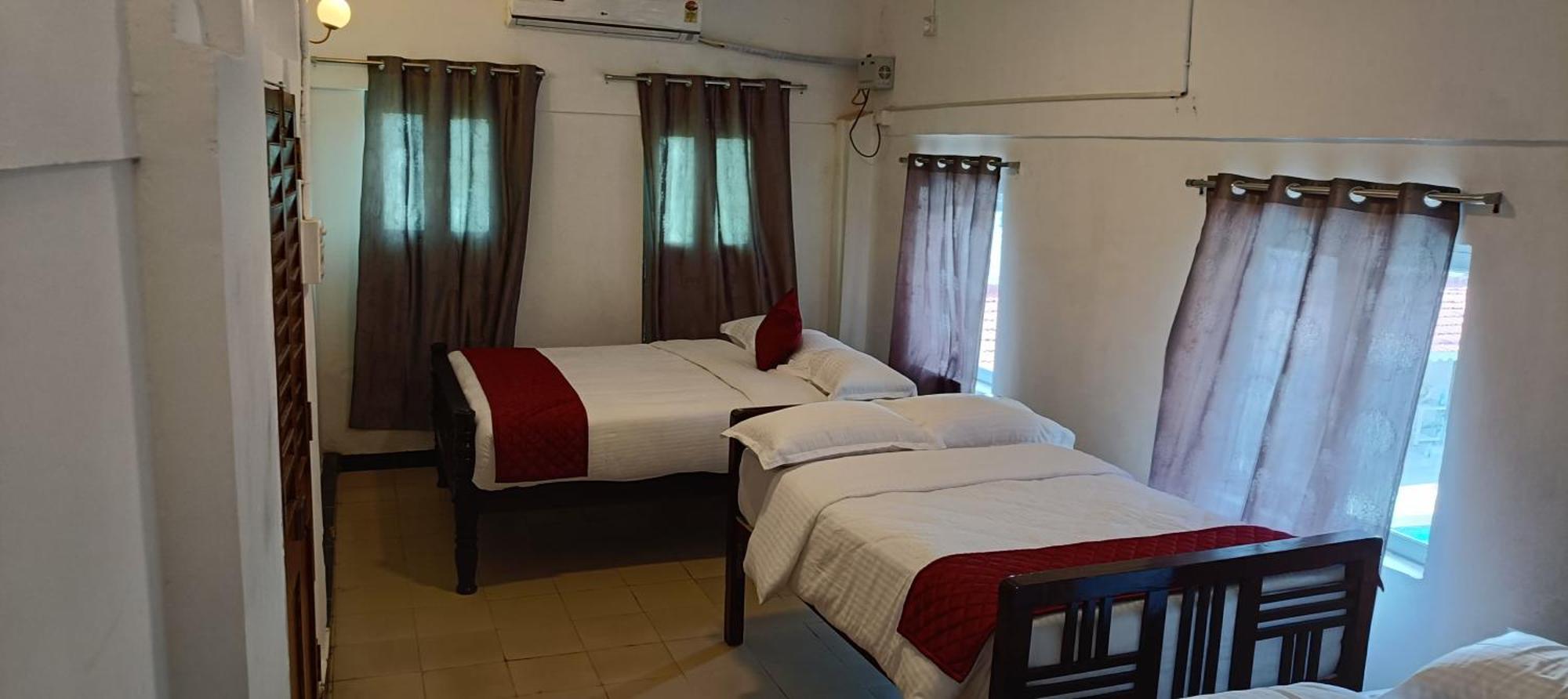 Le Epic Resort Virāmpattinam Εξωτερικό φωτογραφία