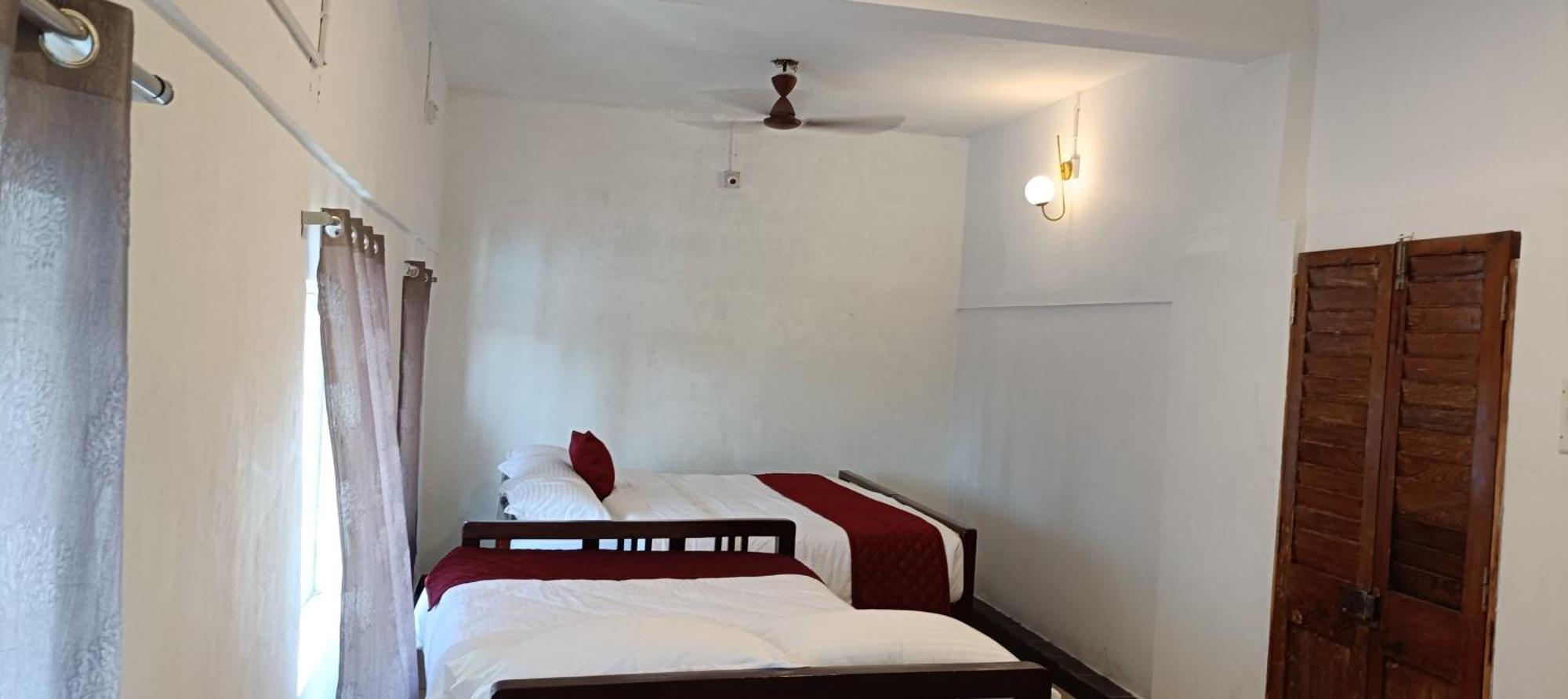 Le Epic Resort Virāmpattinam Εξωτερικό φωτογραφία